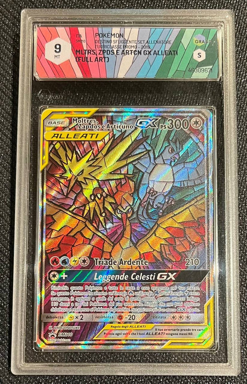 MOLTRES ZAPDOS ARTICUNO GX (ITA) - SM210 - GRAAD 9